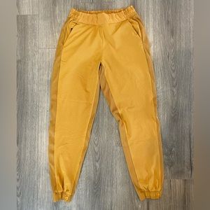 Athleta Textured Brooklyn Ankle Jogger